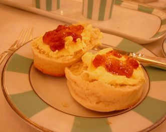 scone with clotted cream and jam